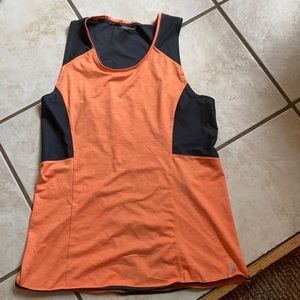 Workout tank top